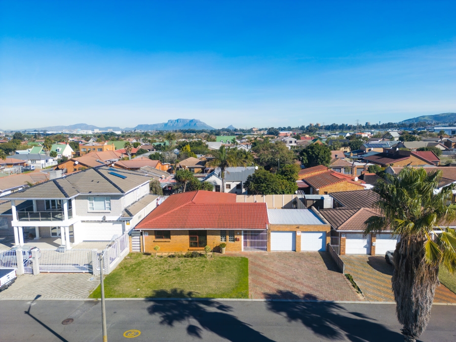 3 Bedroom Property for Sale in Soneike Western Cape
